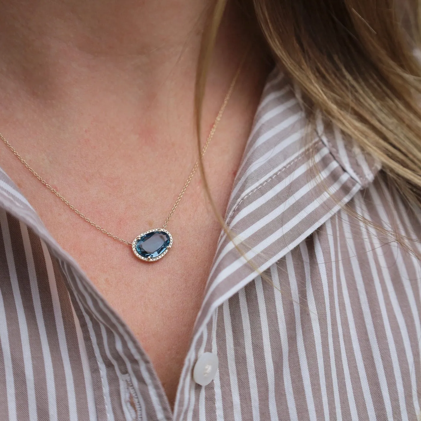 14k Gold Organic Shaped London Blue Topaz Necklace