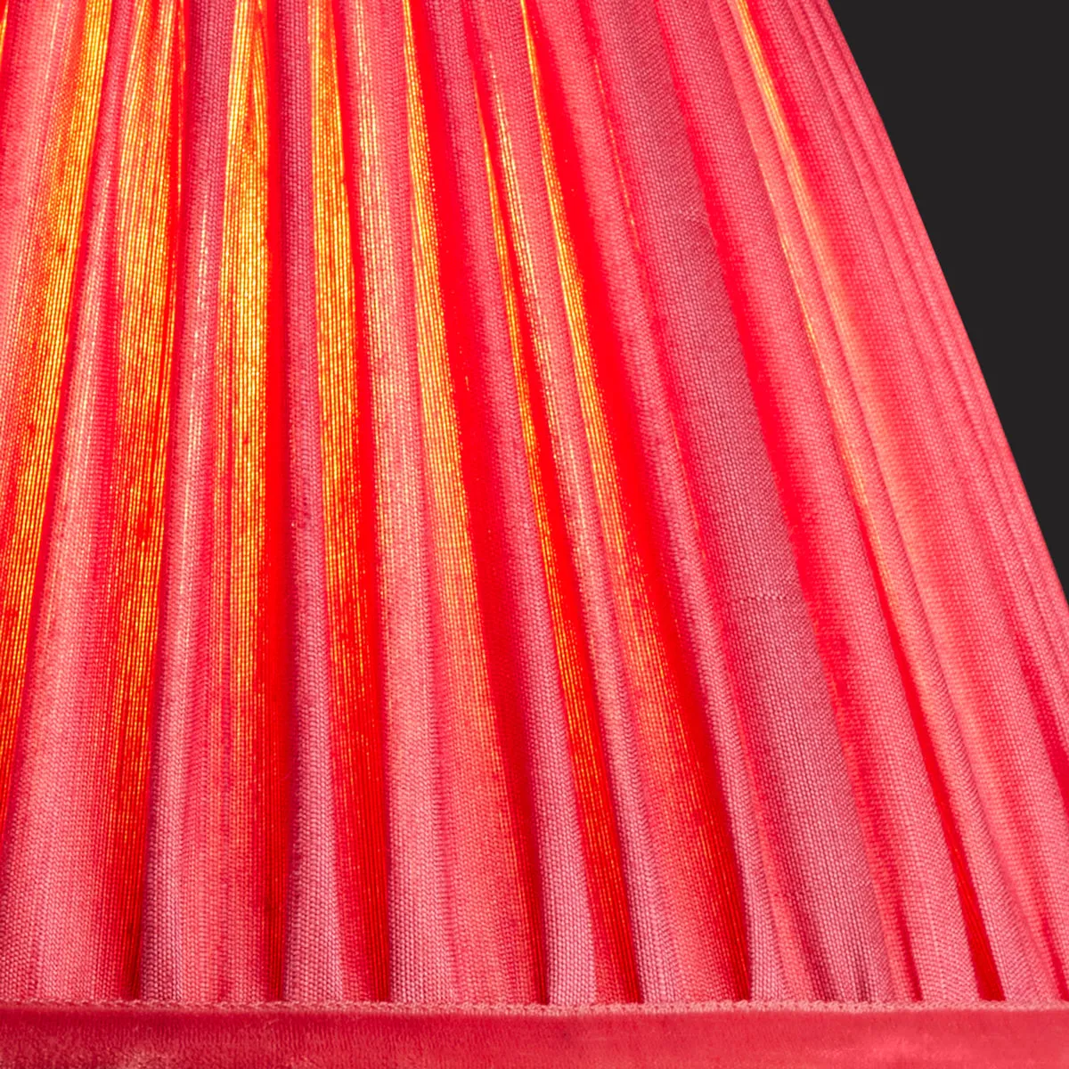 16cm scalloped shade in Ruby silk with velvet tape