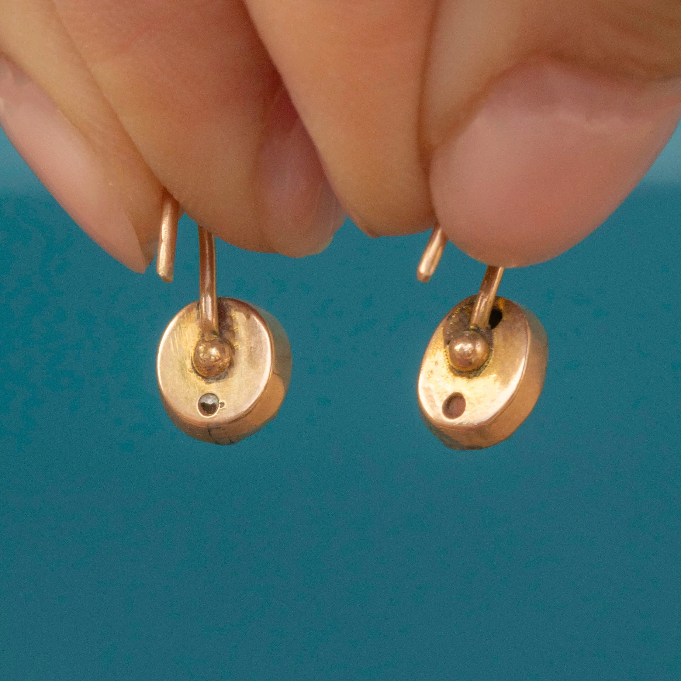 Antique 9ct Gold Flat-Cut Garnet Earrings