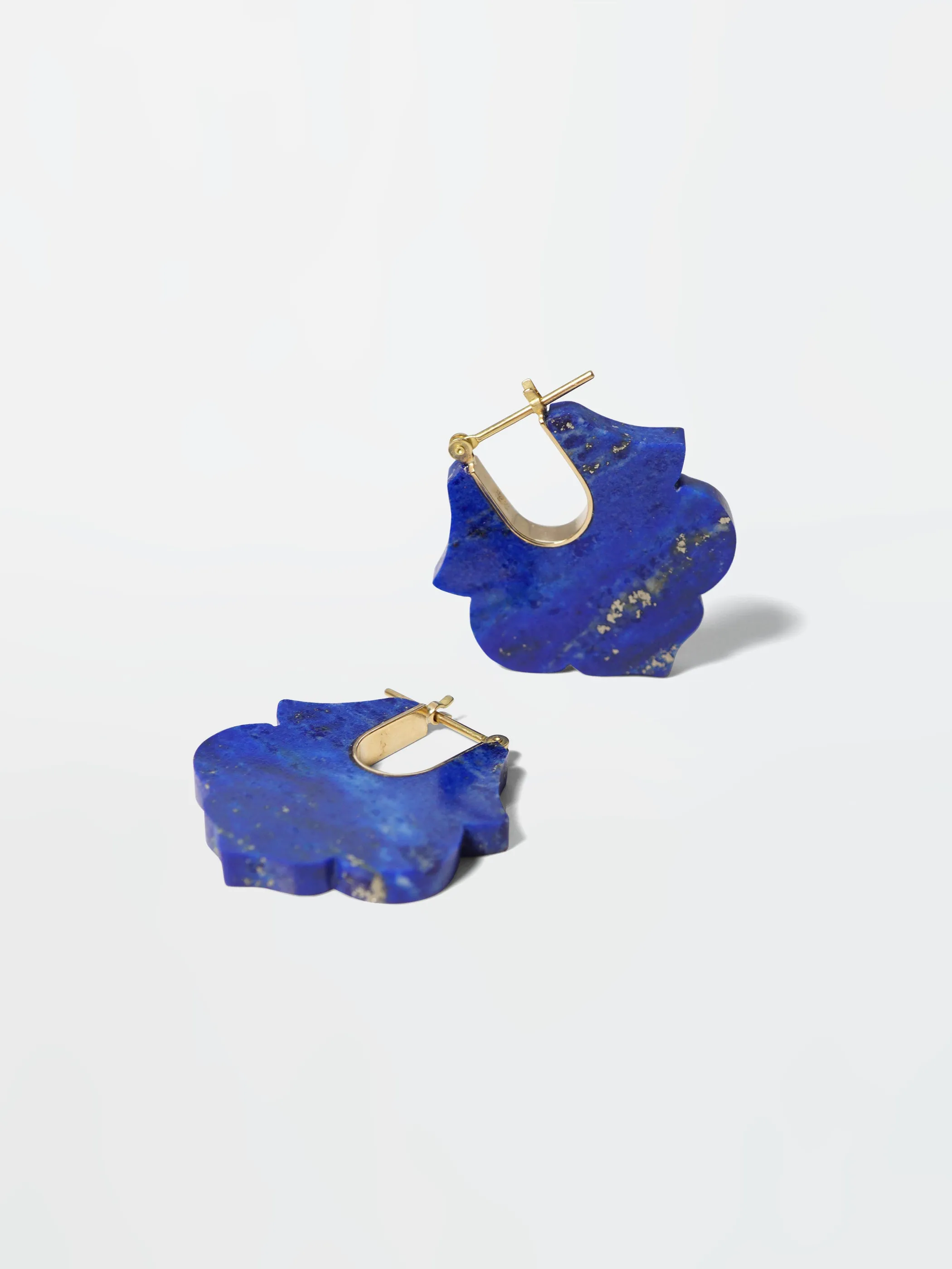 CREST / Pierced Earrings / Lotus / Lapis Lazuli