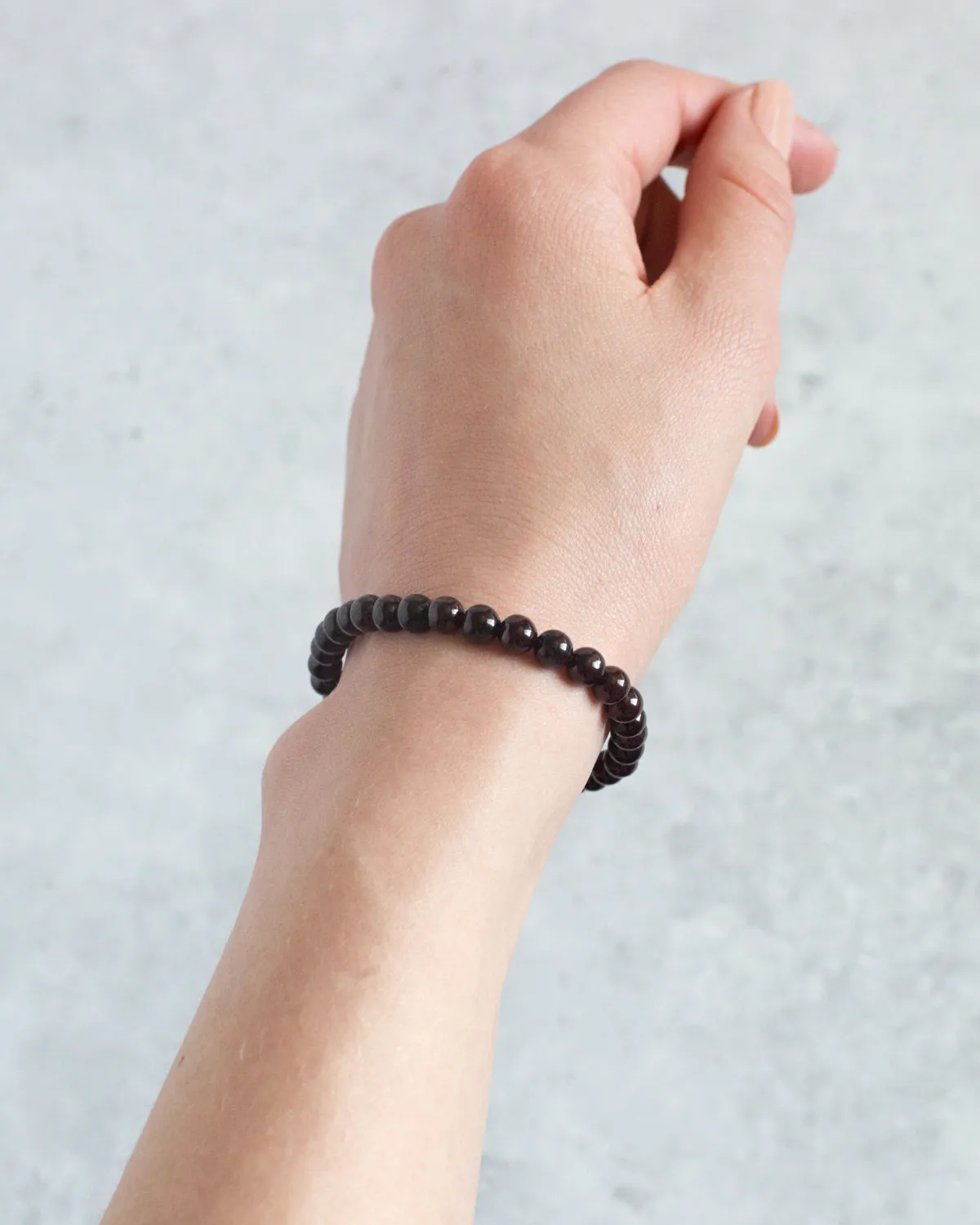 Garnet Crystal Healing Bracelet – Round