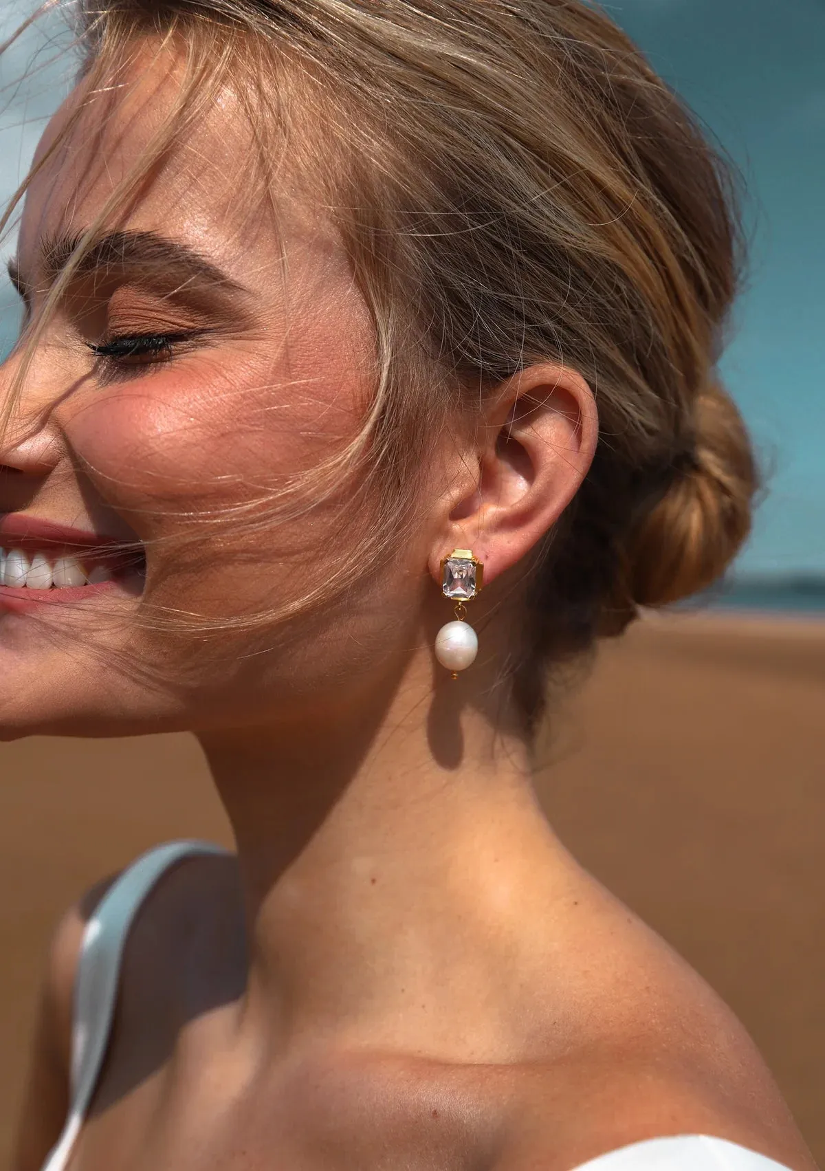 Lola Knight - Adella - Crystal And Pearl Drop Bridal Earrings - Gold