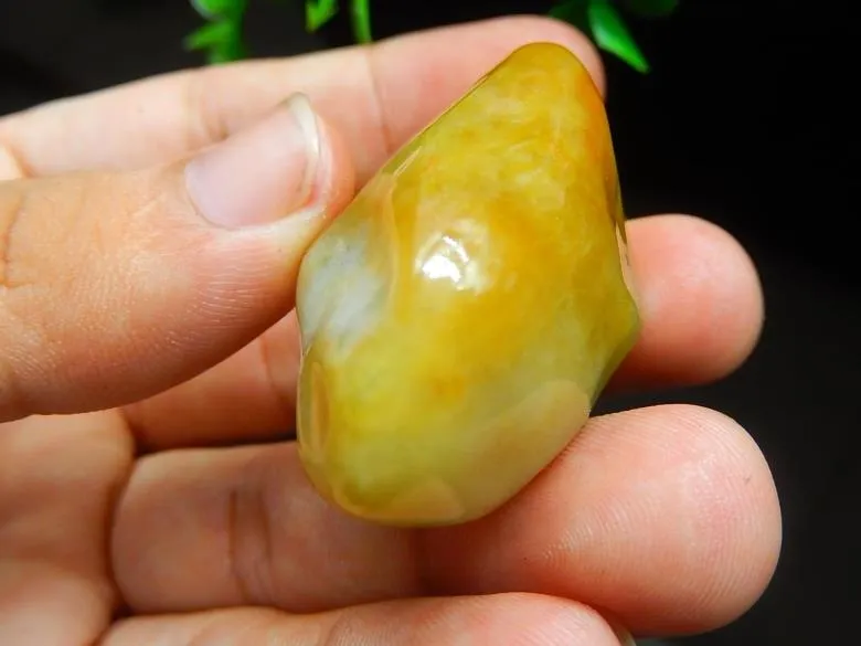 Natural Jade Jadeite Raw (40g, 53X26X19mm)