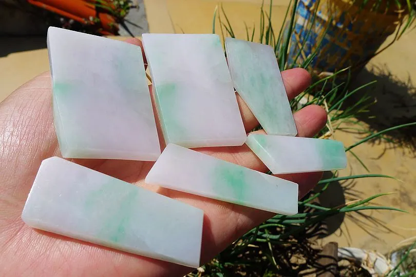 Natural Jade Rough Jadeite Raw 112g