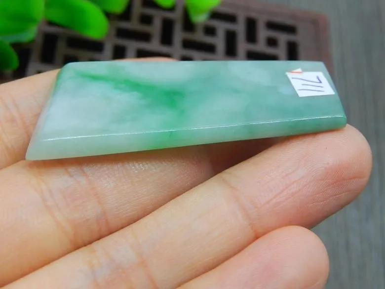 Natural Jade Rough Jadeite Raw (11g, 46X23X3.8mm)