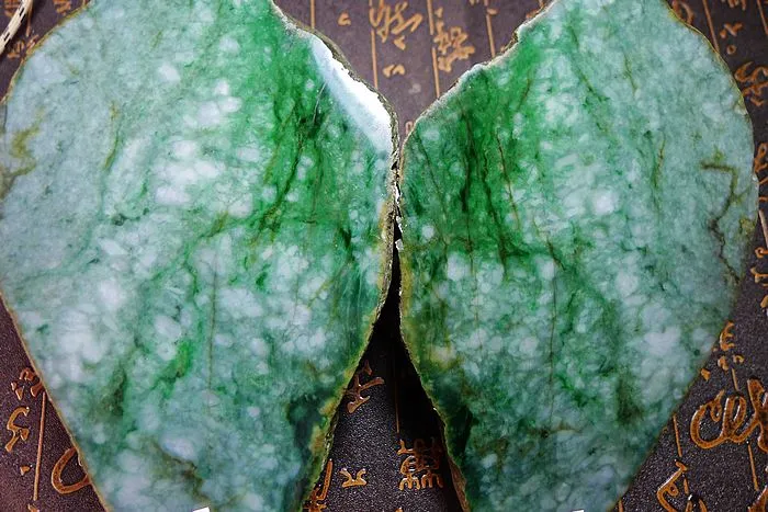 Natural Jade Rough Jadeite Raw 3.18kg