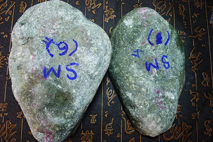 Natural Jade Rough Jadeite Raw 3.18kg
