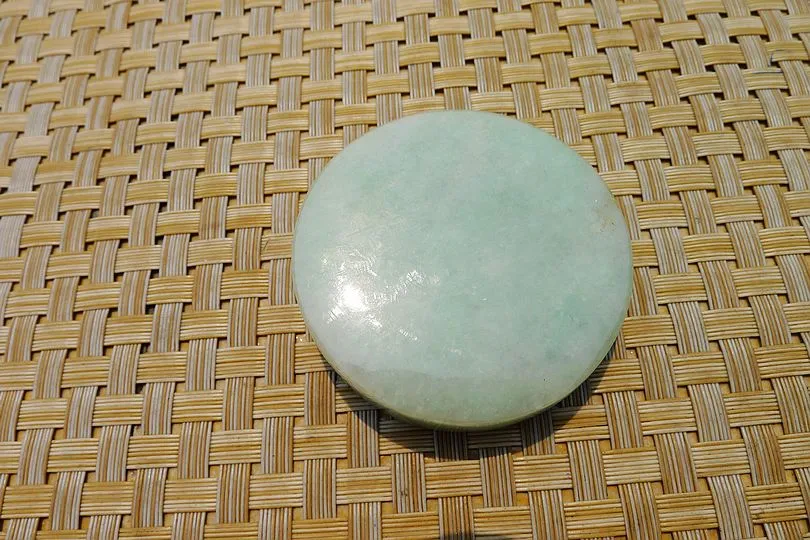 Natural Jade Rough Jadeite Raw (96g,5.2X5.2X1.4cm)