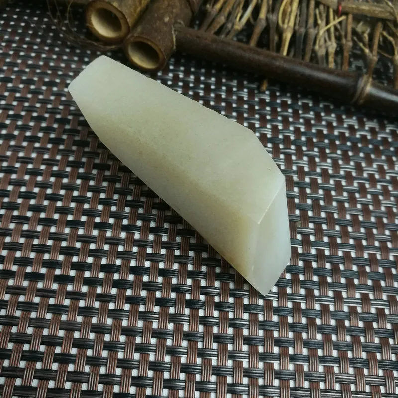 Natural Kunlun Jade Rough Nephrite Raw (108g,7X3X2.8cm)