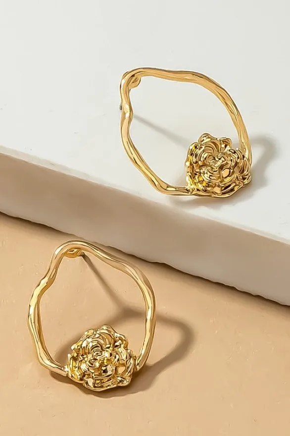 Small organic shape hoop earrings with flower