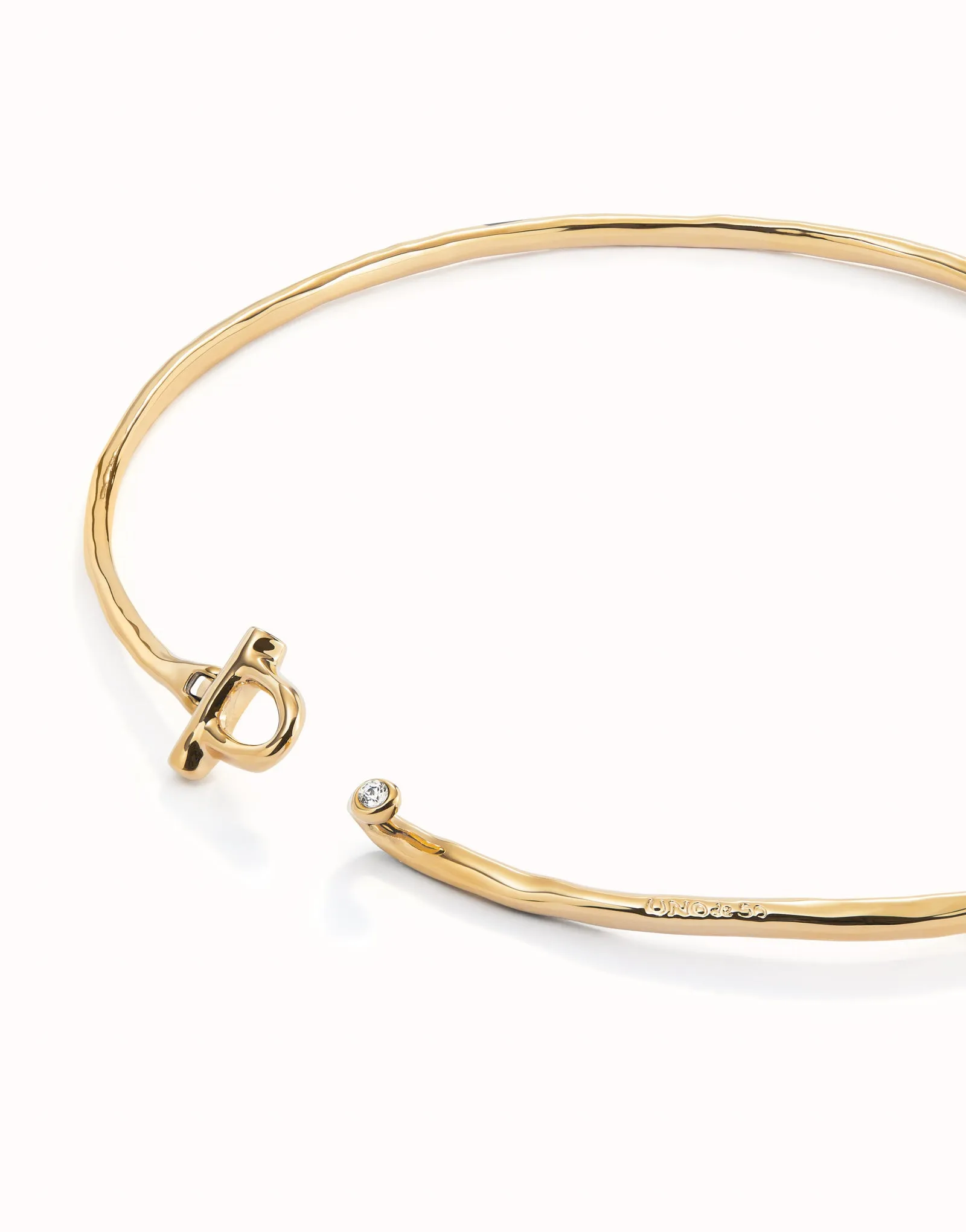 UNOde50 Rigid Necklace with 18K gold-plated Front Clasp and White Topaz