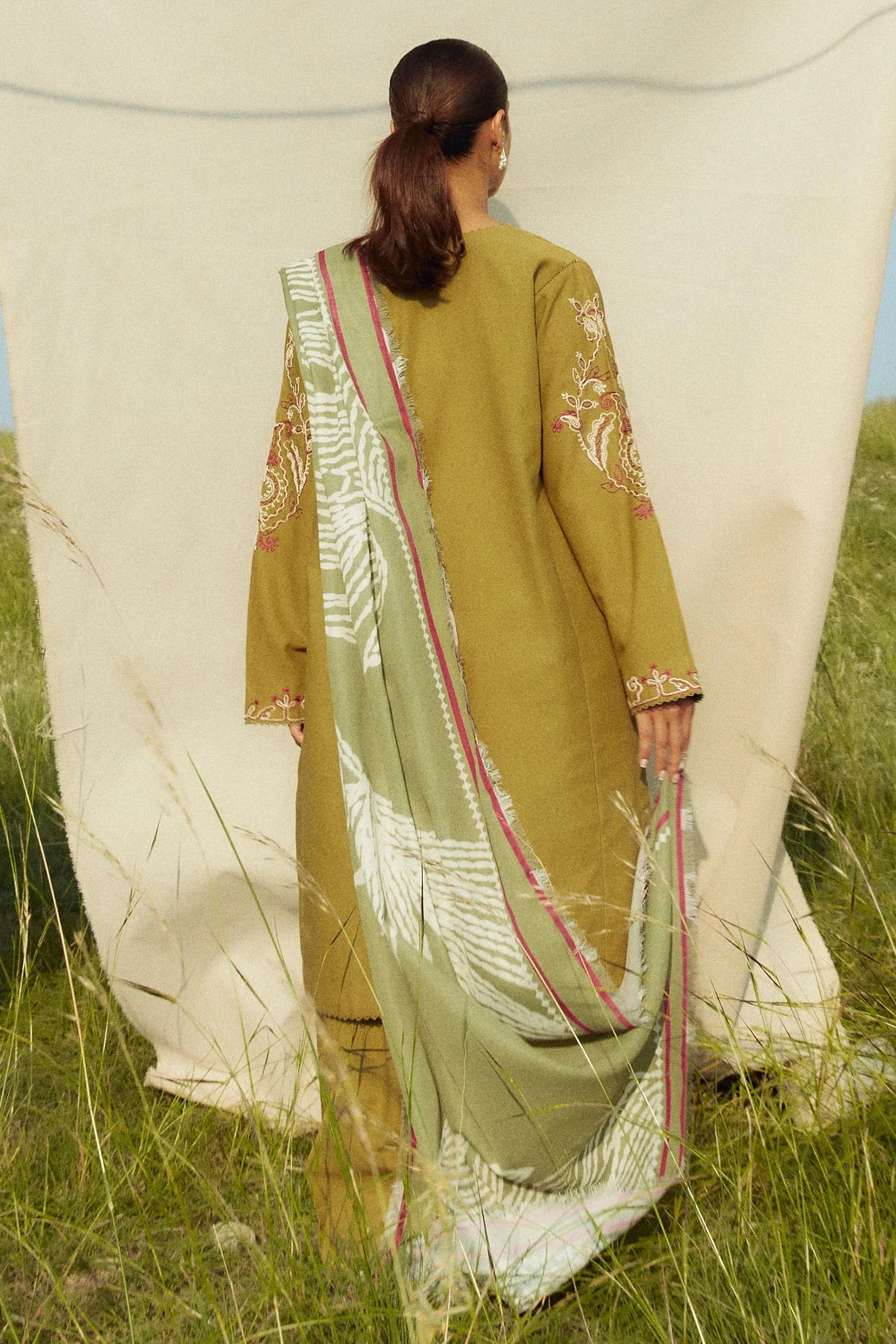 Zara Shahjahan - Coco-D5-A Peridot